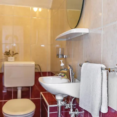 One-bedroom With Sea View In ماكارسكا