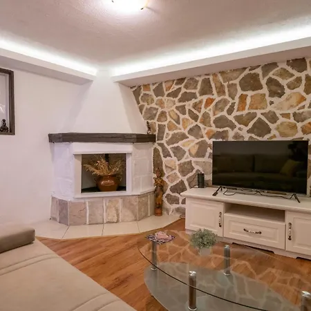 One-bedroom With Sea View In *