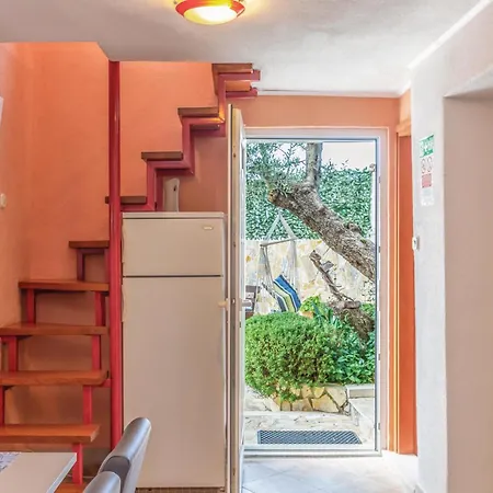 بيت للعطل One-bedroom With Sea View In *